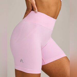 Oner active EFFORTLESSLIFT™ SEAMLESS MID RISE SHORTS WITH GRAY LOGO